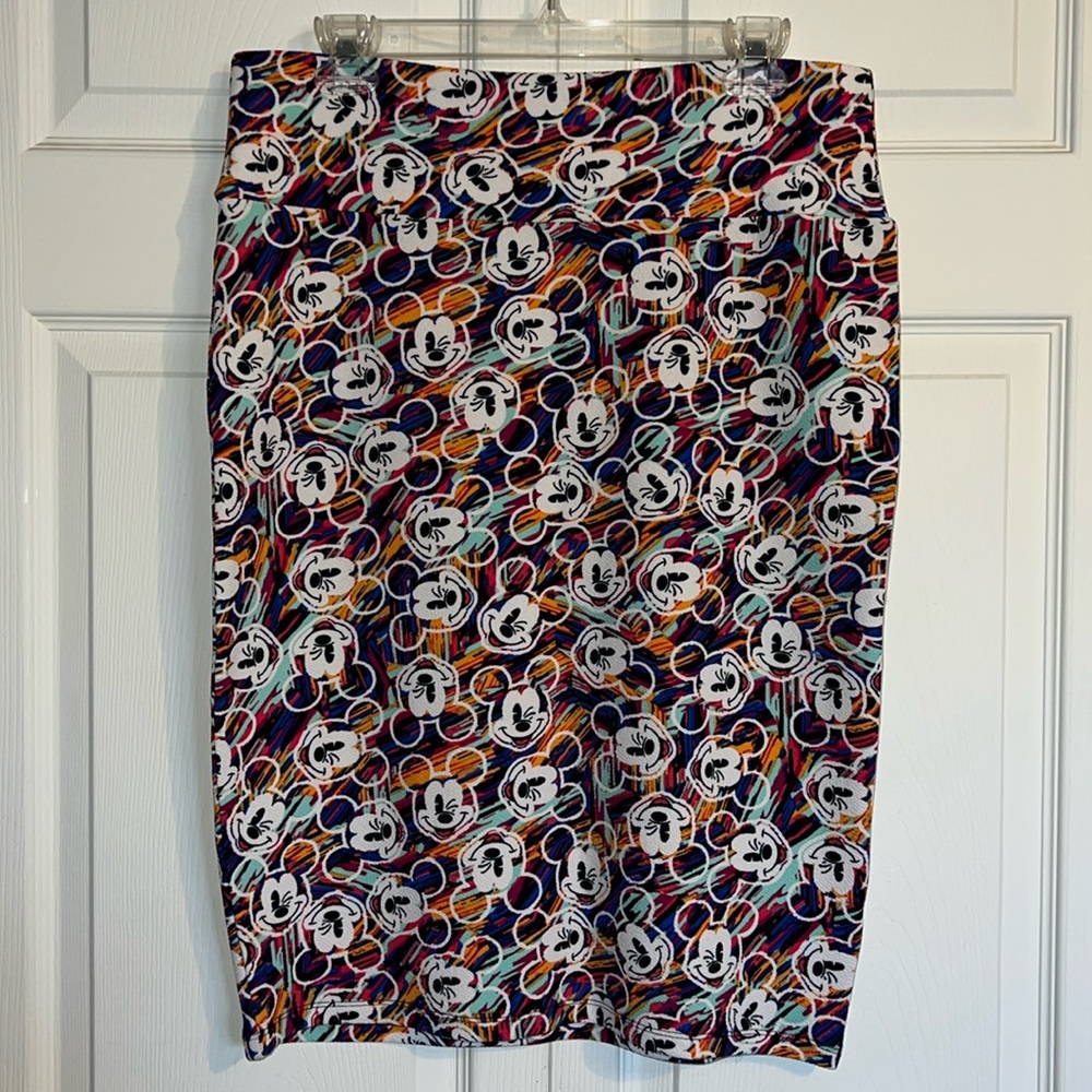 LuLaRoe Cassie pencil skirt